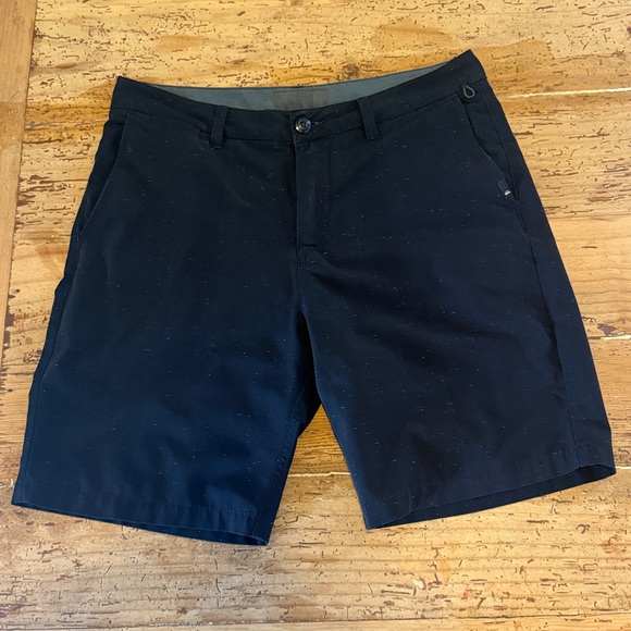 Quiksilver Gray and Black Men's Shorts - Picture 1 of 3